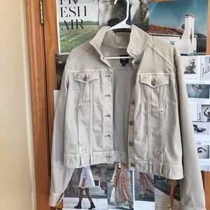 GAP cream denim jacket